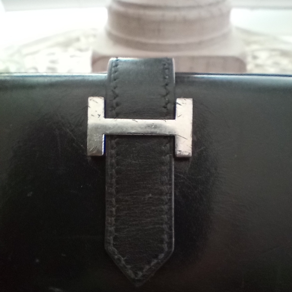 Hermes Bearn Calfskin Leather Wallet - 100% Authentic - Picture 7 of 11